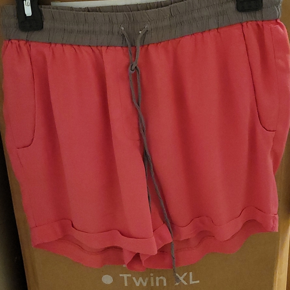 JCREW STRETCH WOMEN'S SHORT SIZE 2 - Picture 14 of 16